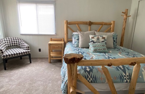 Fort Smith House | Fly Fisher Abode! 3 bd/2 bath! Great Location!