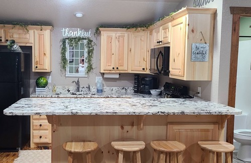 Cookson Condo | Fly or drive to this beautiful condo on Lake Tenkiller in Cookson, OK, 44M