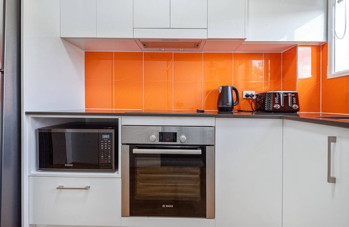 Port Macquarie Apartment | Flynn's Beach Getaway