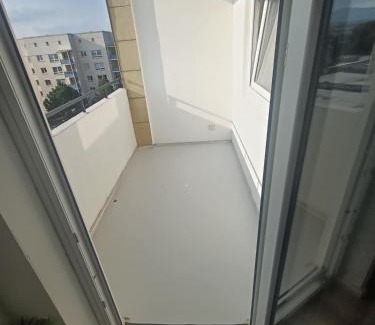 Niederursel Apartment | FMI Nordwest Center