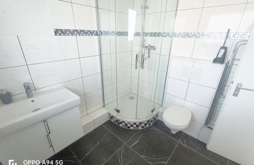 Niederursel Apartment | FMI Nordwest Center