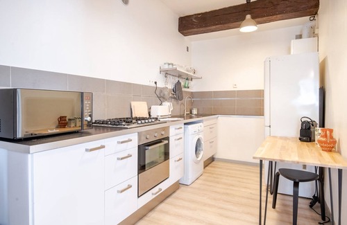 Tours City Centre Apartment | Follow the arrow - Nice flat in the city center