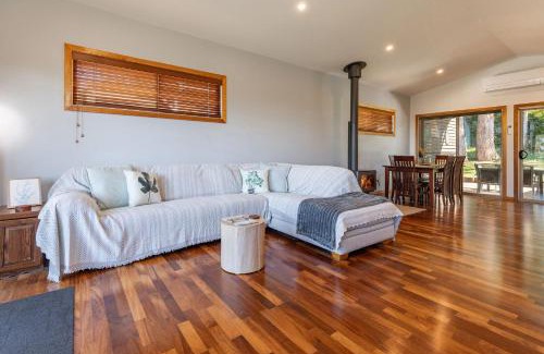 Smiths Lake House | Follow The Sun