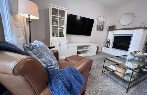 Folsom Condo | Folsom Escape is your personal getaway and retreat close to Folsom Lake.