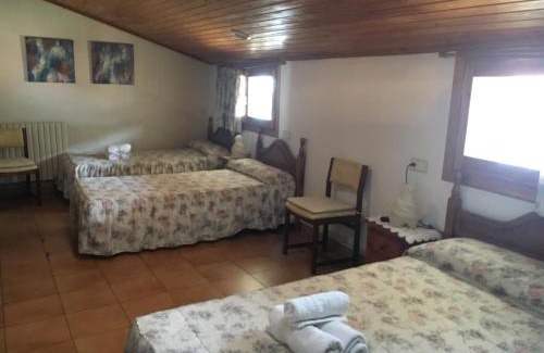 Cires Hotel | Fonda Muntanya