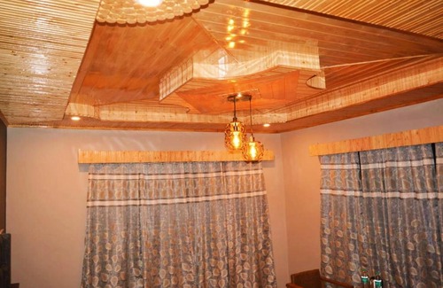 Manali Bed & Breakfast | Food&travel cafe n Homes