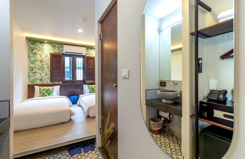 Khlong Ton Sai Hotel | Foodotel
