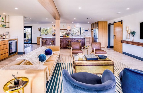 Dripping Springs House | Football Fave - Entertainment Barn, Pool, Fire Pit