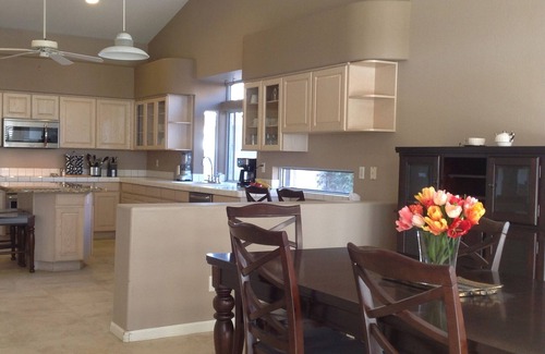 Foothills House | Foothills Golf Gettaway 3Bdr/1den, 2.5 bathroom/Optional Heated Pool