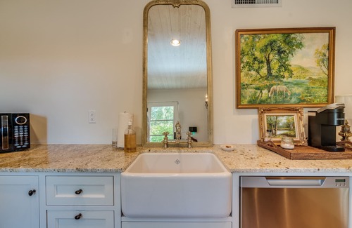 Flecha Caida Ranch Estates Cottage | Foothills Luxury Casita with Private Pickleball Court