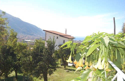Casola di Napoli House | For 8 people Monticelli-Mansion