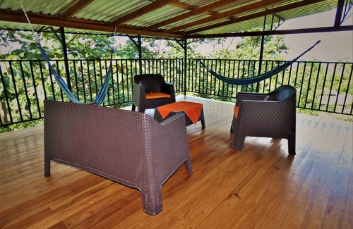 Penas Blancas Cabin | For our family it is a pleasure to receive you in our farm.