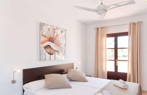 Sa Coma Villa | For up to 8 people (plus 2 babies)