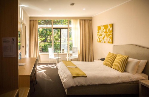 Whyalla Hotel | Foreshore Motor Inn