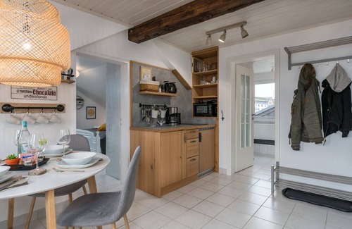 Winterberg Apartment | Forest - directly on the slopes & lift, SNES, ski depot, SummerCard