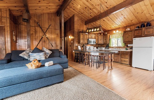 Whispering Forest Cabin | Forest Edge Retreat