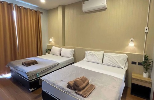 Sanamchai Hotel | Forest Hill Resort