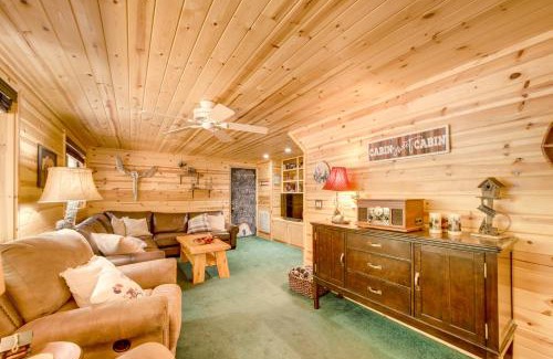 Christopher Creek House | Forested Payson Cabin By Mogollon Rim Hike and Play
