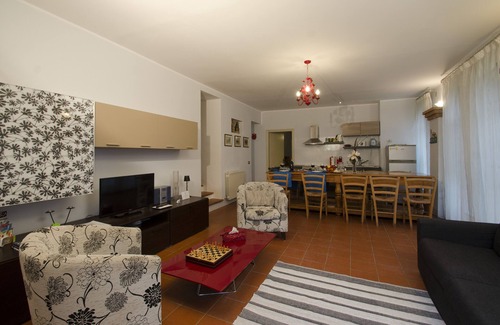 Citta della Pieve Cabin | Foresteria 3: Relax in a huge park, heated pool/Jacuzzi, playground, fitness.