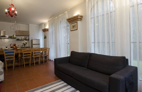 Citta della Pieve Cabin | Foresteria 3: Relax in a huge park, heated pool/Jacuzzi, playground, fitness.