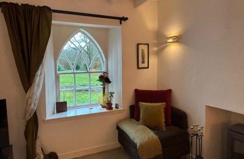 Dalry House | Foresters Cottage, Dalry
