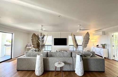 Mission Beach Villa | Forever Endeavour