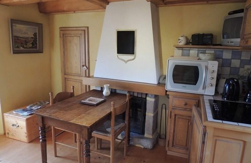 Saint-Bonnet-le-Chastel House | Forez - Saint-bonnet-le-chastel