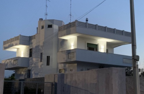 Municipio 1 Villa | Forget-me-nots Apt