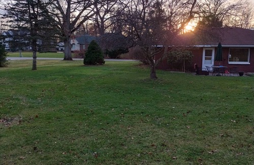 Macomb House | Forget your worries in this spacious and quiet Country setting.
