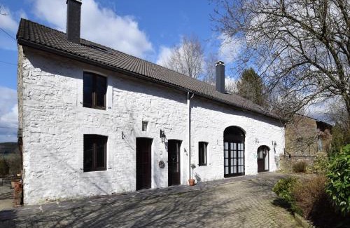 Freineux House | Former farmhouse in a quiet village, cleaning included