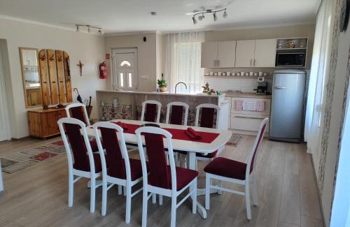 Buk Apartment | Forrás-G Vendégház