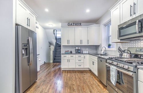 St. Louis House | Forrest Parks St Louis Charm is perfect for all your needs.