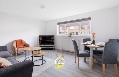 Central Aberdeen Apartment | Forrest Road Stay - SJA Stays - Modern 2 Bed Apartment