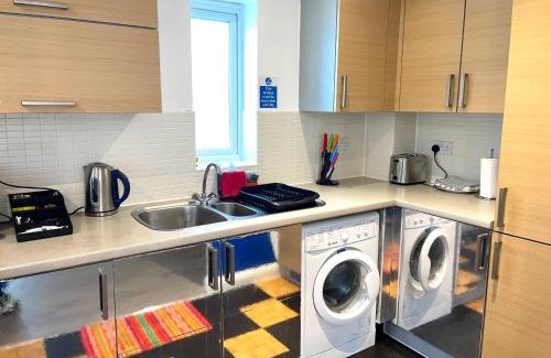 Alibon Apartment | Forsyth Court - 2 beds Apartment