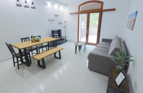 Ghajnsielem Apartment | Fort Chambray, Blissful Escape