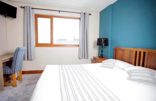 Duncannon Hotel | Fort Conan Hotel