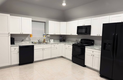 Killeen House | Fort Haven: Gateway to Fort Cavazos and Killeen