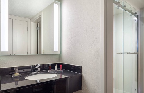 Survey Creek Hotel | Fort Lauderdale Marriott North