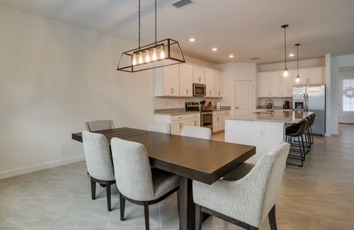 Gateway House | Fort Myers Oasis w/Private Pool & Hot Tub!