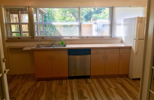 Survey Creek House | Fortlaudardale 3 miles to the Beach/Casino/WiltonManors .
