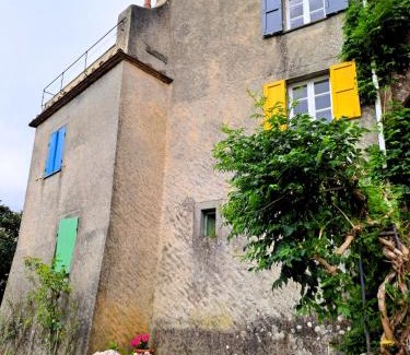 Caste House | FORYOU Casa Storica nel Parco Cinque Terre