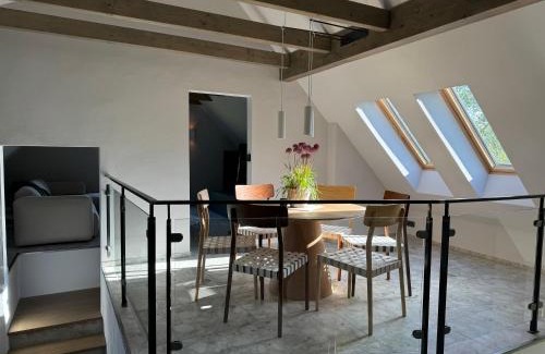 Eichgraben House | Foundation