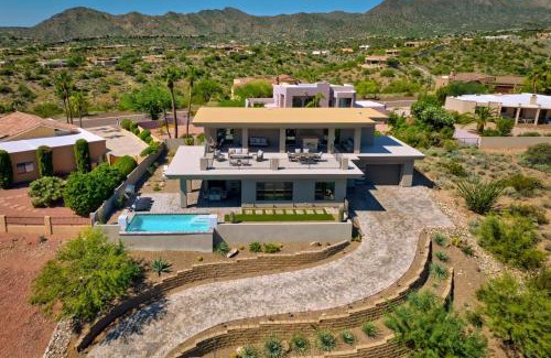Fountain Hills House | Fountain Hills Escape with Panoramic Mtn Views!