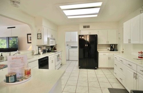 Fountain of the Sun House | Fountain of the Sun Gem: 2BR House w/Patio