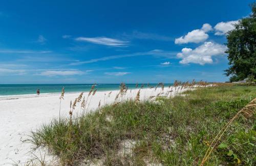 Ilexhurst House | Four Beach Lovers 2