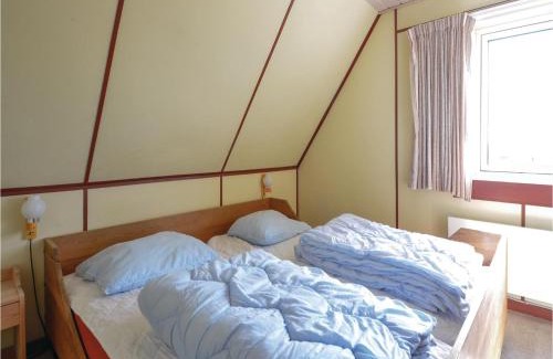 Lild Strand House | Four-Bedroom Holiday Home In Frostrup