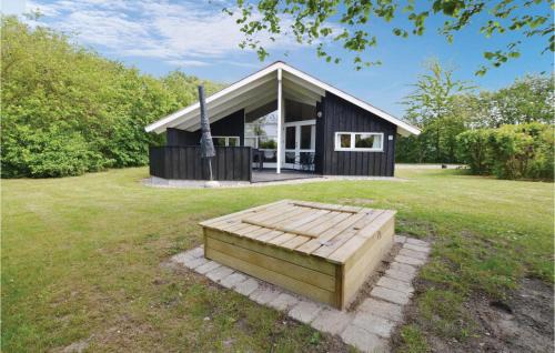 Høruphav House | Four-Bedroom Holiday Home In Sydals