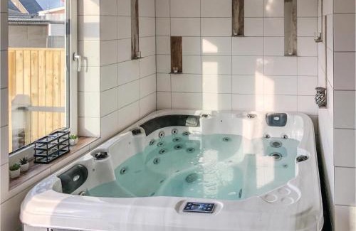 Thyboron House | Four-Bedroom Holiday Home In Thyboron