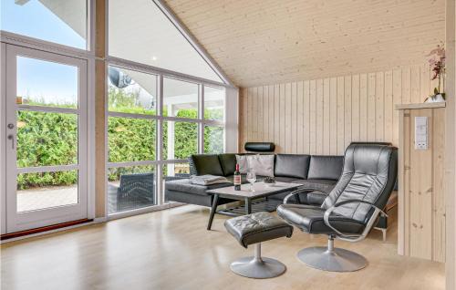 Venemose House | Four-Bedroom Holiday Home In Slagelse