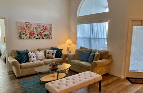 Westbury House | Four Bedroom Pool Home - 143 FL - VUSA
